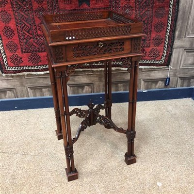 Lot 518 - A CHINESE HARDWOOD SIDE TABLE