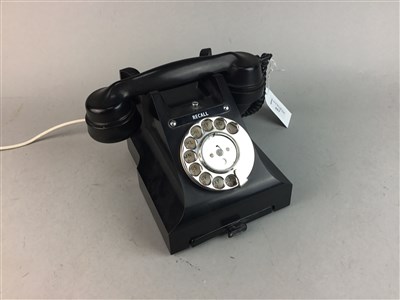 Lot 357 - A VINTAGE BAKELITE TELEPHONE