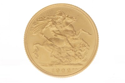 Lot 587 - A GOLD SOVEREIGN, 1902