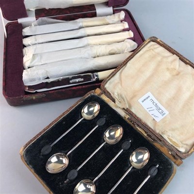Lot 11 - A LOT OF SILVER AND PLATED CUTLERY