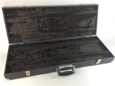 Lot 130 - AN EARLY 20TH CENTURY PROJECTOR SCREEN IN WOODEN CASE AND TWO GUN CASES