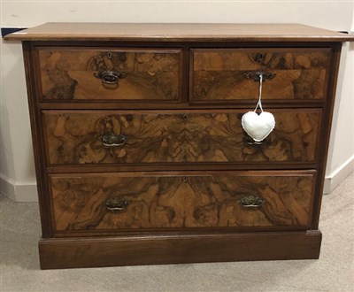 Lot 272 - A WALNUT DRESSING CHEST OF DRAWERS