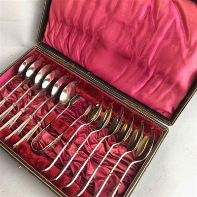 Lot 77 - A LOT OF SILVER PLATED FLATWARE