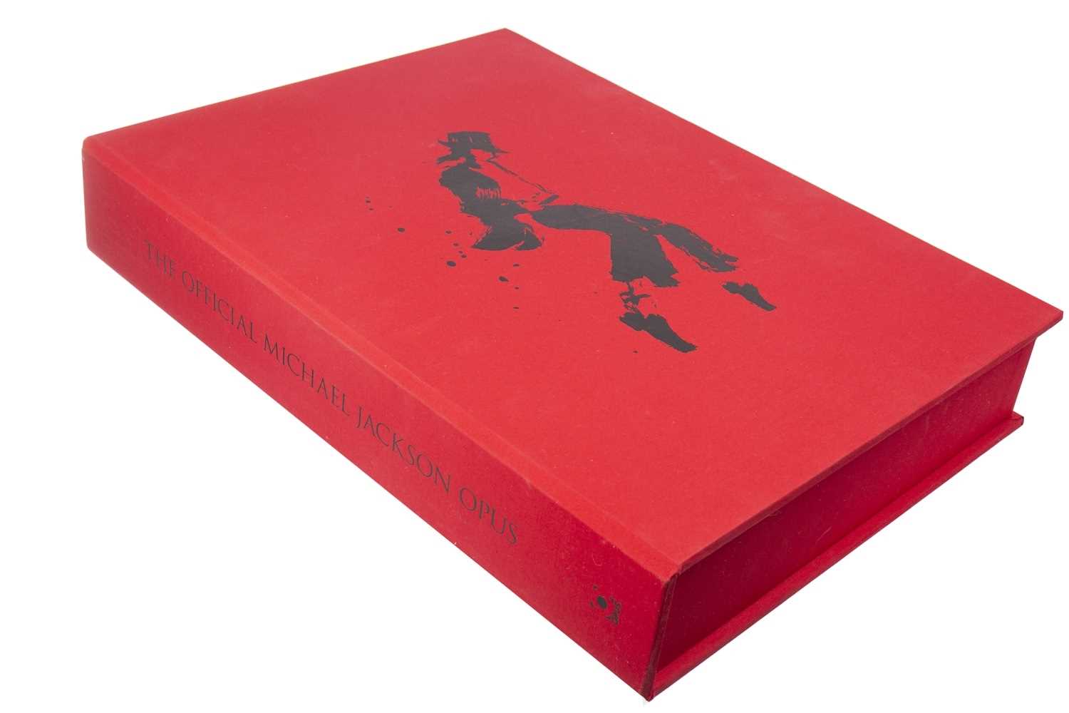 Lot 1626 - THE OFFICIAL MICHAEL JACKSON OPUS BOOK (2009)