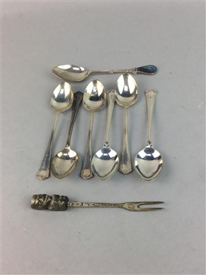 Lot 231 - A SET OF SIX SILVER TEA SPOONS AND PLATED WARE