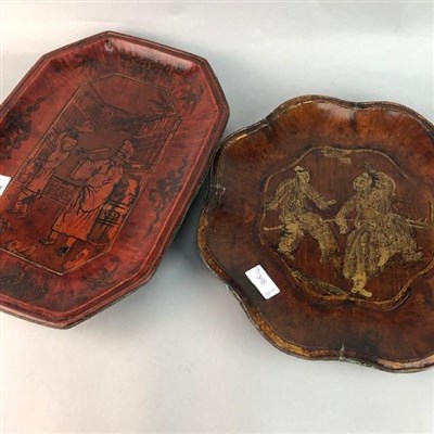 Lot 368 - A LOT OF TWO CHINESE COMPORTS
