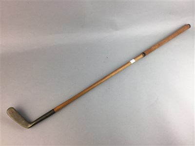 Lot 249 - A 1950's VIEW-MASTER STEREO CAMERA AND QEII PUTTER