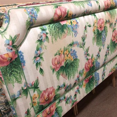 Lot 421 - A VINTAGE DOUBLE HEADBOARD AND 6 OTHERS