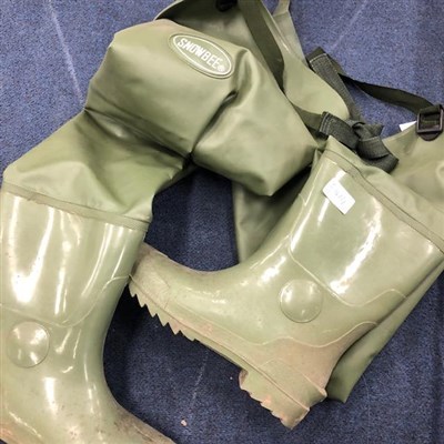 Lot 422 - A PAIR OF SNOWBEE WADING BOOTS AND FISHING RODS