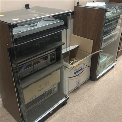 Lot 423 - A JVC HI-FI SYSTEM AND A COLLECTION OF MIXED RECORDS