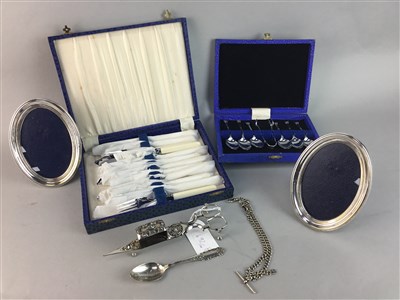 Lot 492 - A LOT OF SILVER PLATED WARE