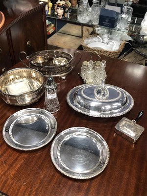 Lot 449 - A FOUR PIECE CONDIMENT SET AND OTHER PLATED ITEMS