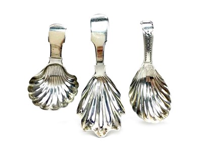Lot 896 - A LOT OF THREE SILVER CADDY SPOONS