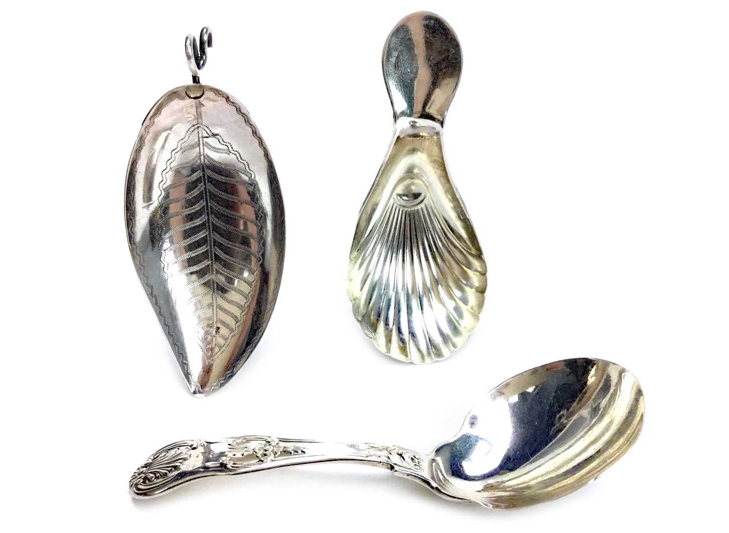 Lot 898 - A LOT OF THREE SILVER CADDY SPOONS