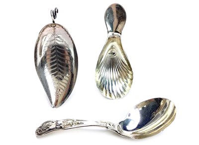 Lot 898 - A LOT OF THREE SILVER CADDY SPOONS