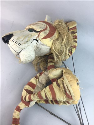 Lot 567 - A LARGE MID-CENTURY PUPPET OF A LION