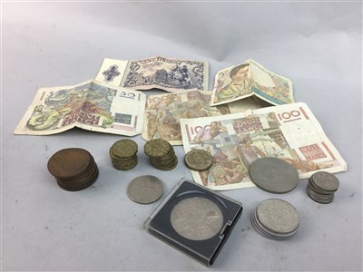 Lot 578 - A LOT OF COINS, BANKNOTES AND BADGES