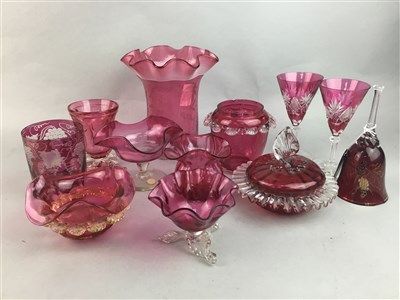 Lot 277 - A LOT OF CRANBERRY GLASS DISHES, VASE AND GLASSES