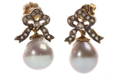 Lot 133 - A PAIR OF PEARL AND DIAMOND EARRINGS