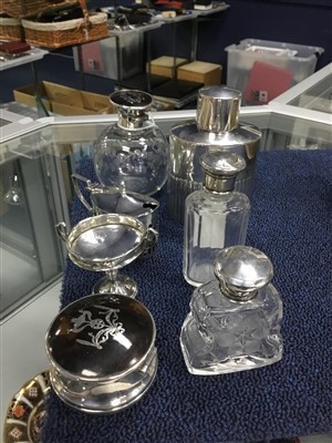 Lot 38 - A LOT OF SILVER AND SILVER MOUNTED JARS