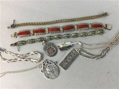 Lot 25 - A LOT OF EDWARDIAN, ART DECO AND OTHER SILVER JEWELLERY