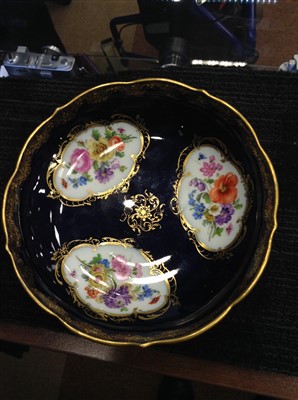 Lot 1201 - A 19TH CENTURY MEISSEN CUP AND SAUCER