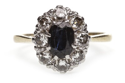 Lot 22 - A BLUE GEM AND DIAMOND CLUSTER RING