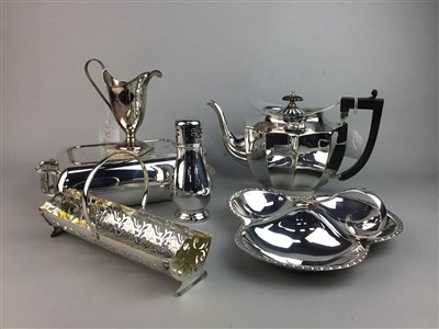 Lot 265 - A COLLECTION OF SILVER PLATED ITEMS