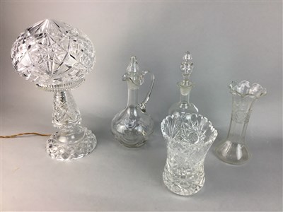Lot 276 - A CRYSTAL MUSHROOM LAMP AND OTHER CRYSTAL