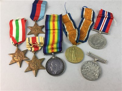 Lot 379 - A GROUP OF WWI AND WWII CAMPAIGN MEDALS