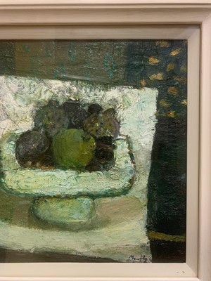 Lot 738 - GREEN APPLES, AN OIL BY SANDY MURPHY