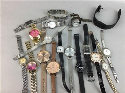 Lot 395 - A LOT OF WRIST WATCHES
