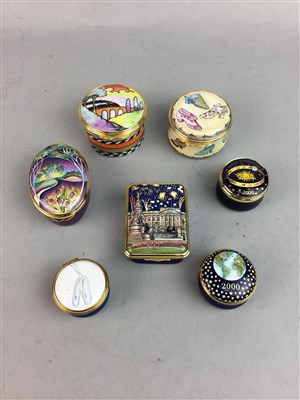 Lot 411 - A COLLECTION OF ENAMELS INCLUDING HALCYON DAYS AND ROYAL WORCESTER