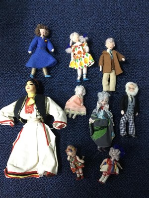 Lot 419 - A LOT OF EIGHT SMALL GRECON DOLLS