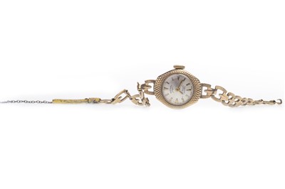 Lot 799 - A LADY'S GOLD ROTARY WATCH