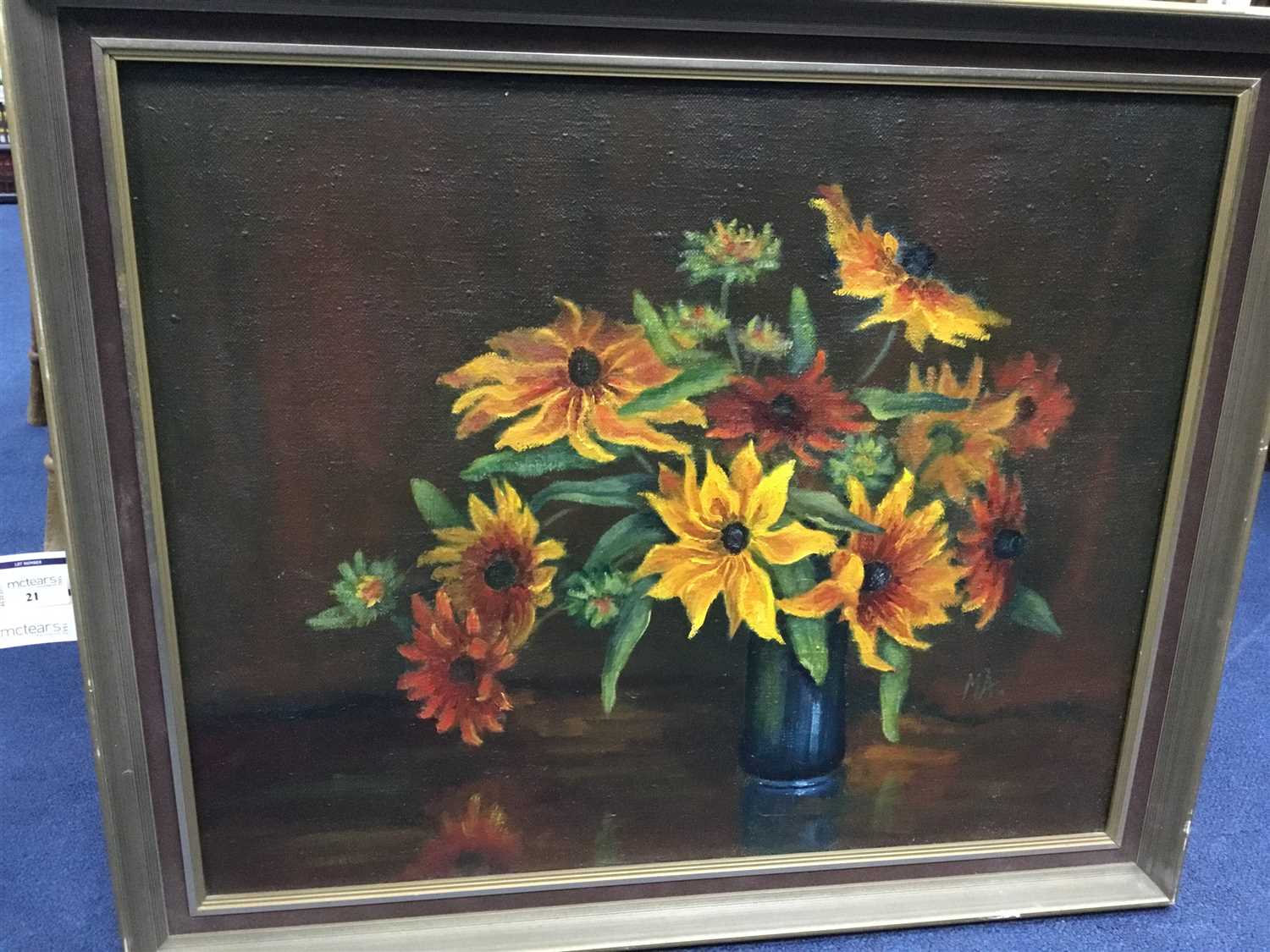 Lot 21 - RUBECKIA IN A VASE, AN OIL BY MARGARET AULD