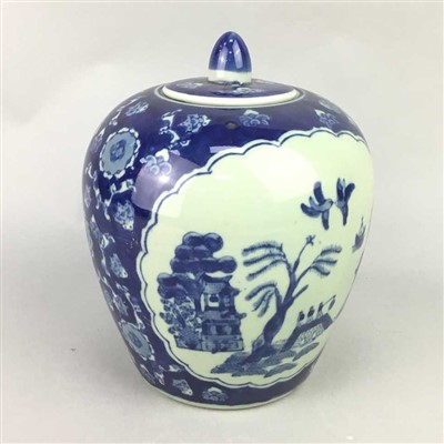 Lot 28 - A CHINESE BLUE AND WHITE GINGER JAR AND COVER AND A LACQUERED TRAY