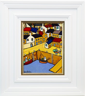 Lot 685 - EAST NEUK HARBOUR, AN OIL BY IAIN CARBY