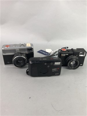 Lot 102 - A LOT OF CAMERAS AND EQUIPMENT