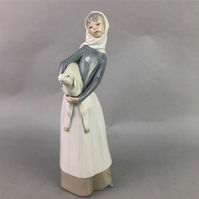 Lot 95 - A CERAMIC FIGURE OF A YOUNG GIRL AND A LLADRO FIGURE