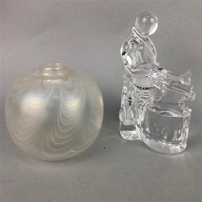 Lot 100 - AN ORREFORS GLASS FIGURE OF A BLACKSMITH AND A GLASS BOTTLE