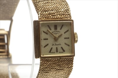 Lot 757 - A LADY'S ROTARY GOLD WATCH