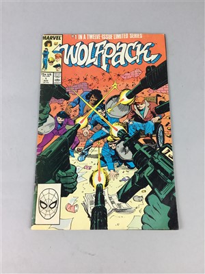 Lot 156 - A COLLECTION OF DC AND OTHER COMICS