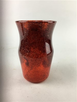 Lot 296 - A COLLECTION OF CERAMICS AND GLASSWARE INCLUDING A STRATHEARN VASE