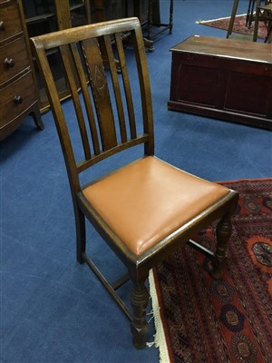Lot 331 - A MAHOGANY DINING TABLE AND EIGHT CHAIRS