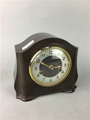 Lot 347 - A SMITH'S ENFIELD MANTEL CLOCK AND A TEMPUS FUGIT CARRIAGE CLOCK