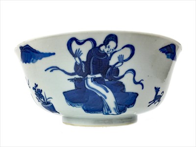 Lot 1063 - A 19TH CENTURY CHINESE BLUE AND WHITE CIRCULAR BOWL