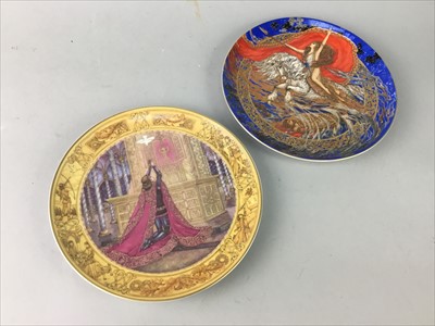 Lot 311 - A LOT OF TWO HUTSCHENREUTHER PORZELLAN CABINET PLATES AND OTHER CERAMICS