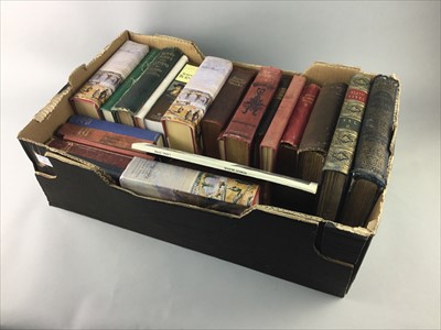 Lot 344 - A LOT OF BOOKS RELATING TO ROBERT BURNS