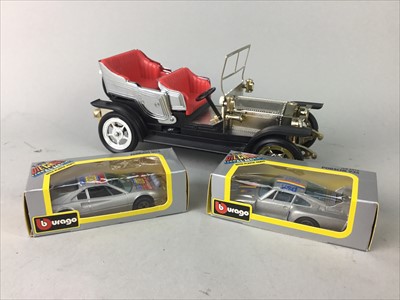 Lot 351 - A LOT OF CORGI DIE CAST MODEL VEHICLES AND OTHER MODEL VEHICLES